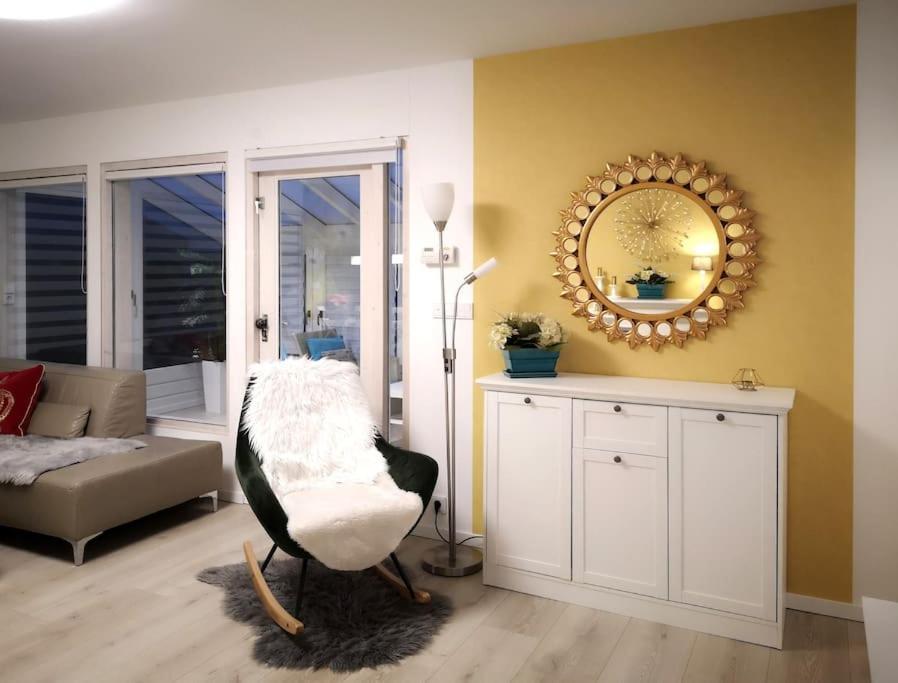 Haus Julia Direkt Am Hennesee Mitten Im Sauerland Meschede Esterno foto